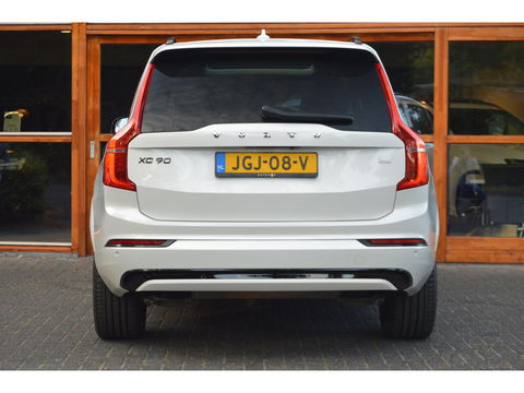 Volvo XC90 T8 Recharge AWD Ultimate Dark | Luchtvering | Head-Up | Panoramadak | Stoelventilatie | Pilot-Assist | Massage stoelen|