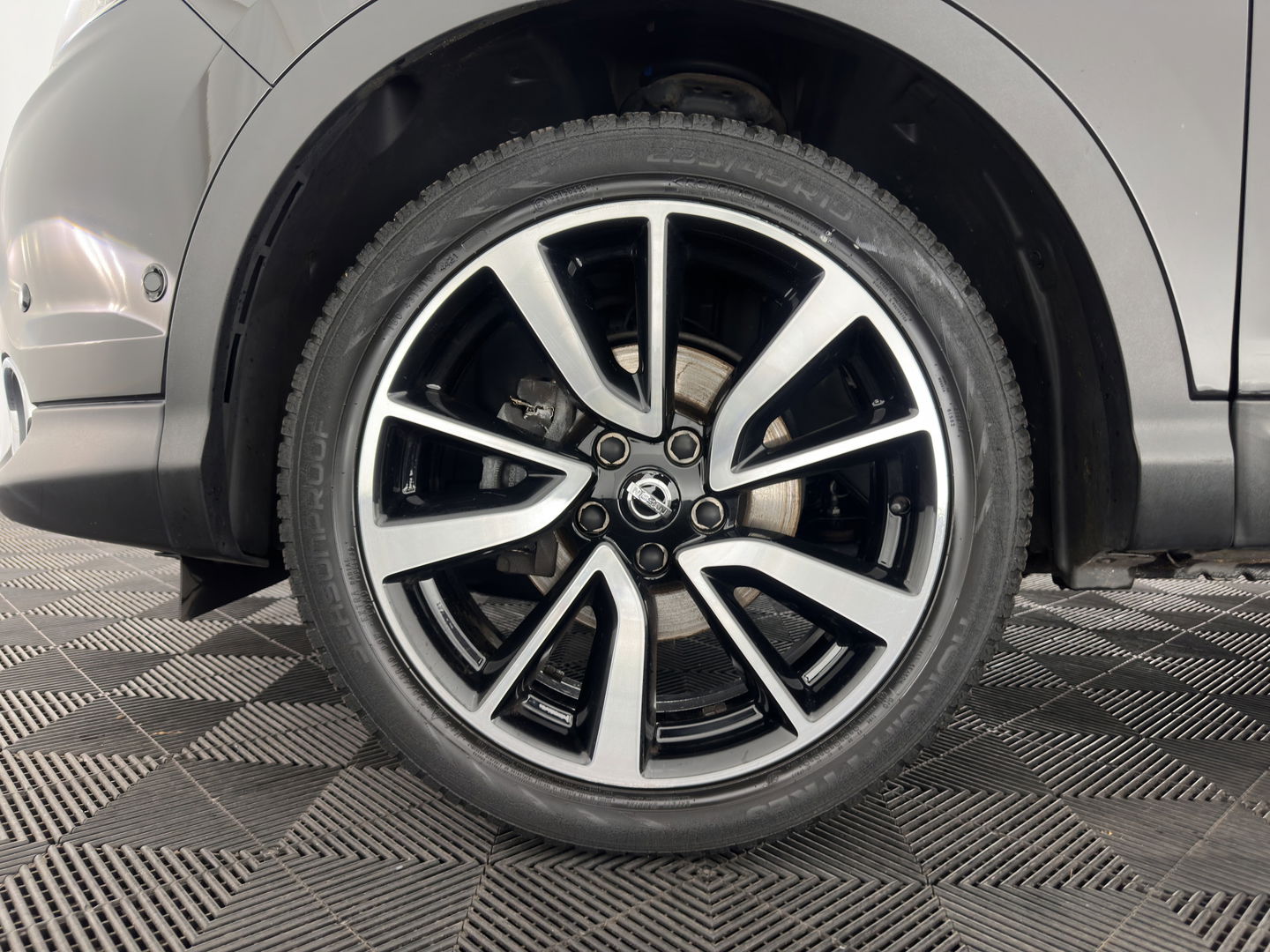 Nissan QASHQAI 1.2 Tekna + *PANO | LUXURY-LEATHER | NAVI-FULLMAP | FULL-LED | PRIVACY-GLASS | AMBIENT-LIGHT | HEATED-COMFORTSEATS | TOPVIEW | LANE-ASSIST | CRUISE | KEYLESS | DAB | ECC | 19"ALU*