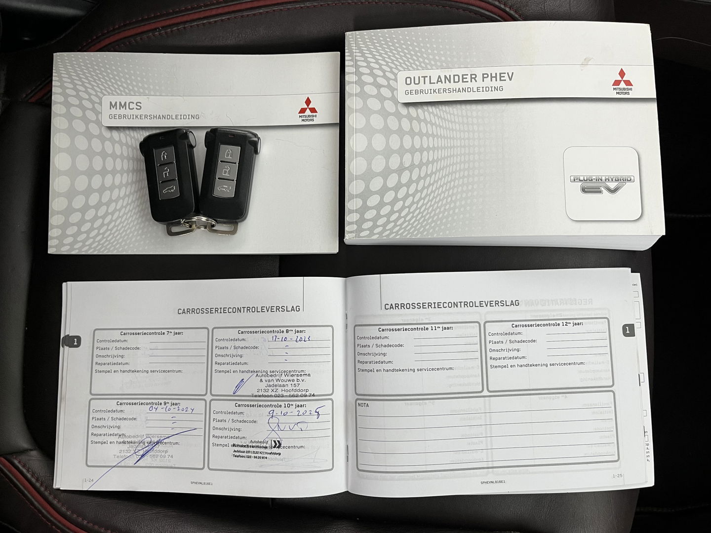 Mitsubishi Outlander 2.0 PHEV Instyle ( Plug-In ) Aut *BROWN-FULL-LEATHER | LED-LIGHTS | NAVI-FULLMAP | KEYLESS | CAMERA | HEATED-COMFORTSEATS | ECC | SHIFT-PADDLES | PDC | CRUISE | PRIVACY-GLASS | DAB | TOWBAR | 18''ALU *