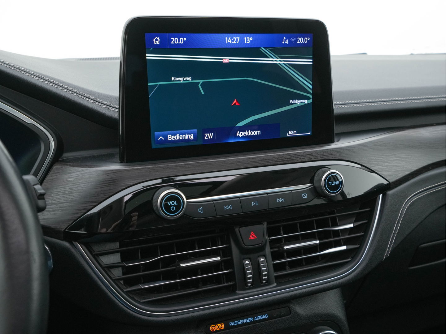 Ford Kuga 2.5 PHEV Vignale (Plug-In) (INCL-BTW) Aut. *PANO | LUXURY-LEATHER | DIGI-COCKPIT | FULL-LED | BANG/OLUFSEN-AUDIO |  HEAD-UP | KEYLESS | DAB | CARPLAY | NAVI-FULLMAP | MEMORY-PACK | HEATED-COMFORTSEATS | LANE-ASSIST | .