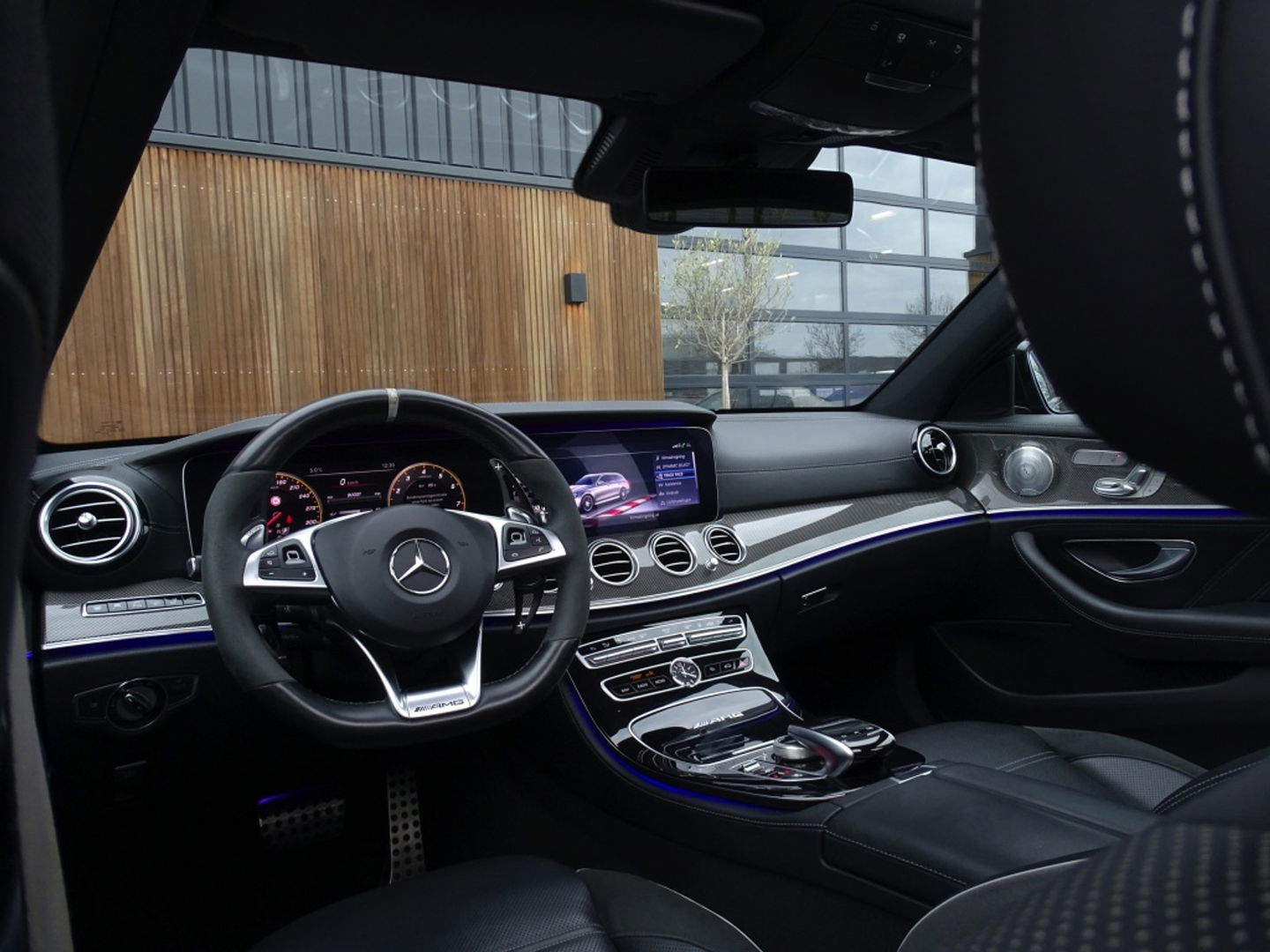 Mercedes-Benz E-Klasse Estate E63s AMG V8 613PK 4-Matic / Carbon / Pano / 360 / Head-Up