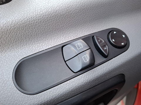 Mercedes-Benz Sprinter 210 2.2 CDI 366 Functional HD 3 ZITS / SIDE BARS / PERFECT VOOR CAMPER OMBOUW