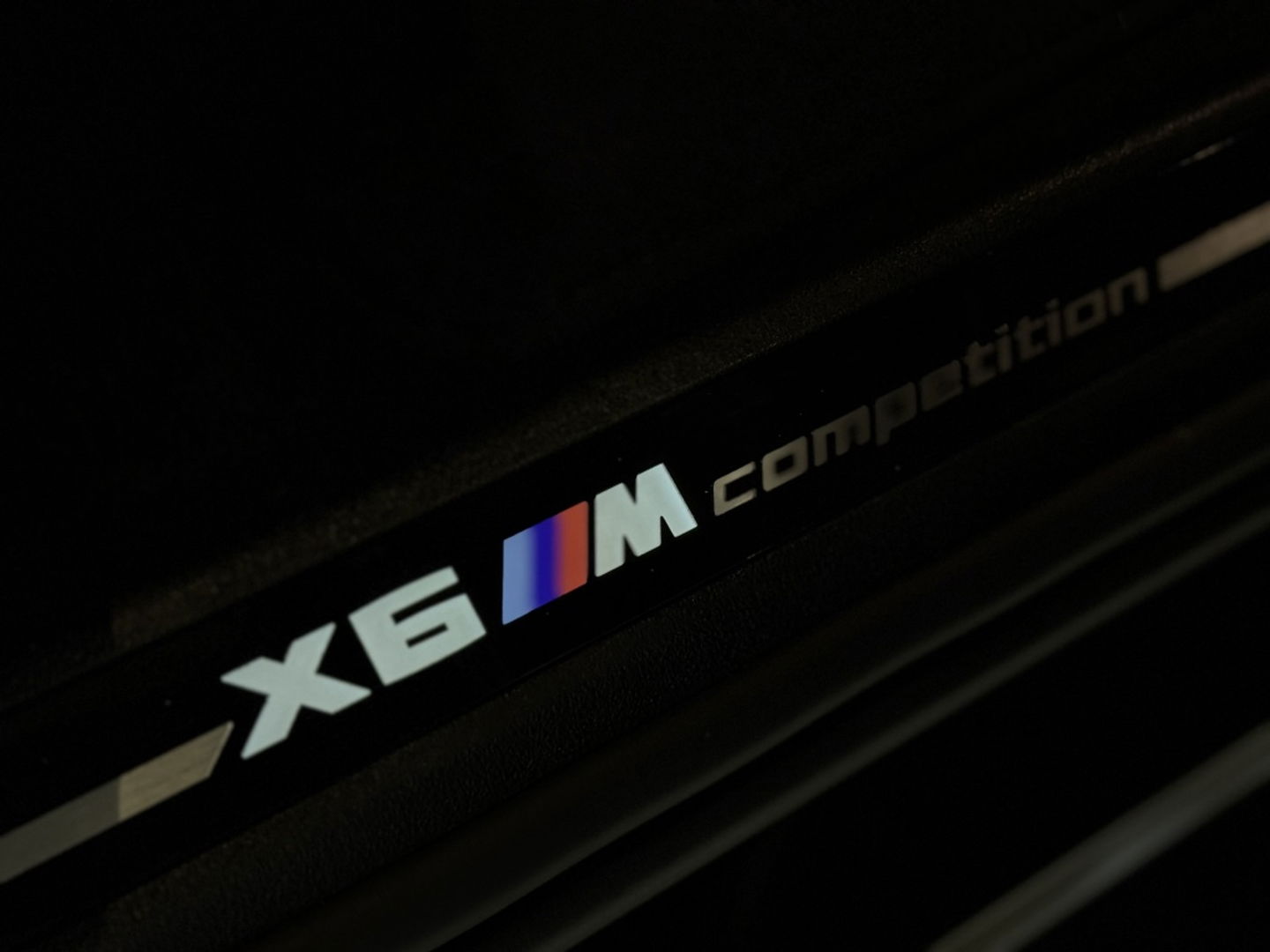 BMW X6 M Competition 627PK / SkyLounge / Carbon / Laser / M- Individual /