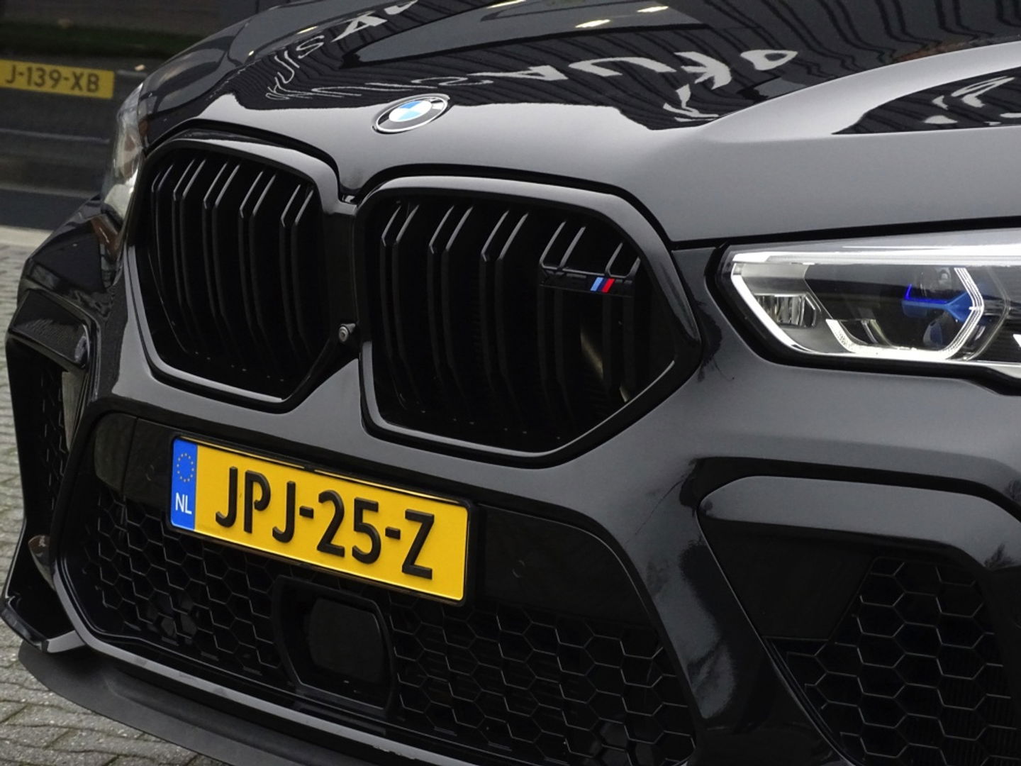 BMW X6 M Competition 627PK / SkyLounge / Carbon / Laser / M- Individual /