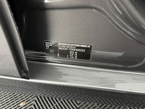 BMW 3 Serie Touring 318d Modern Line High Executive *LEATHER-FABRIC | NAVI-FULLMAP | HEATED-COMFORTSEATS | ECC | PRIVACY-GLASS | TOWBAR | CRUISE | PDC | 17''ALU*