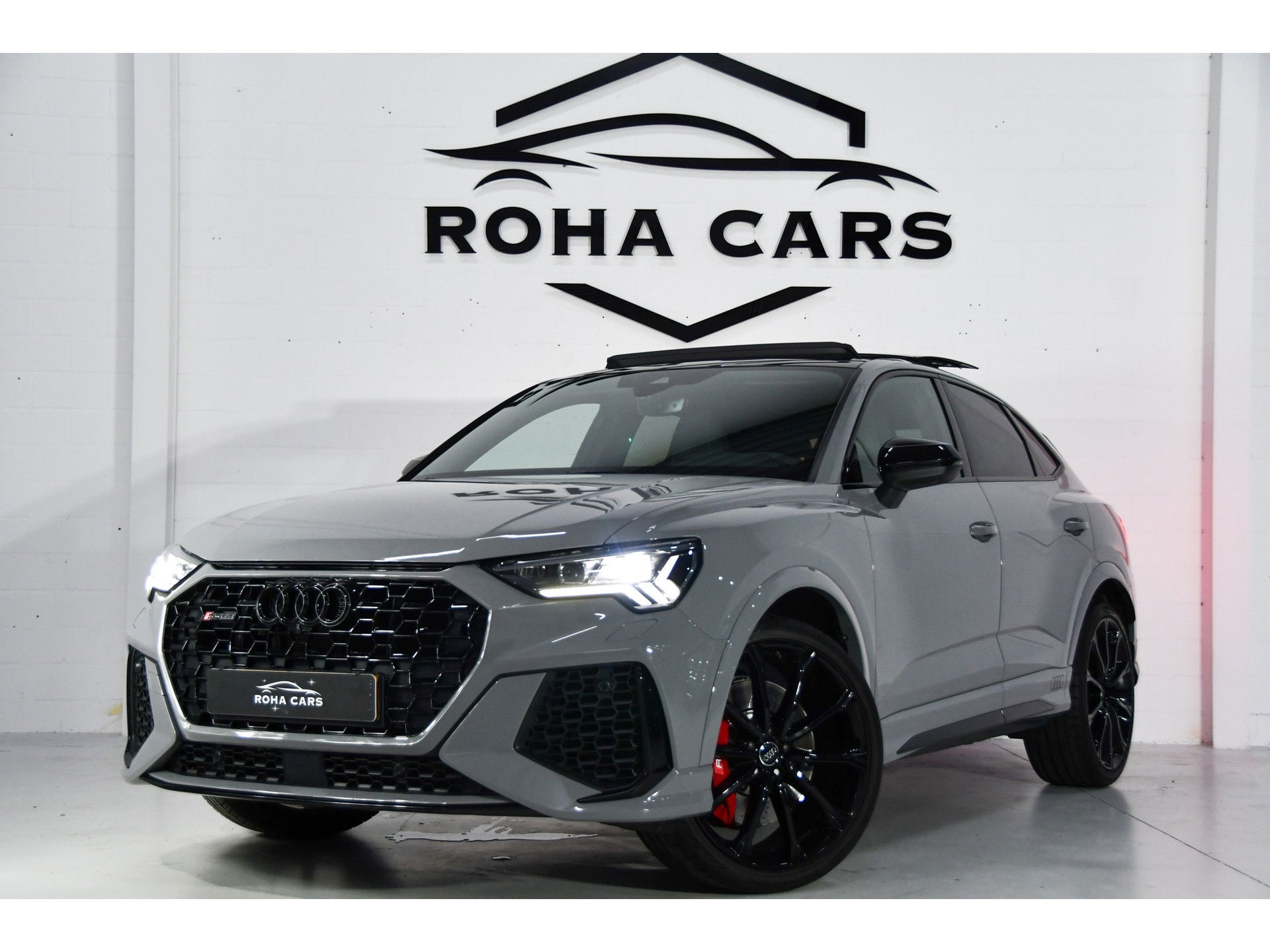Audi Q3 Sportback 2.5 TFSI RSQ3 Pano*RS Seat*360 Cam*Memory*Sonos