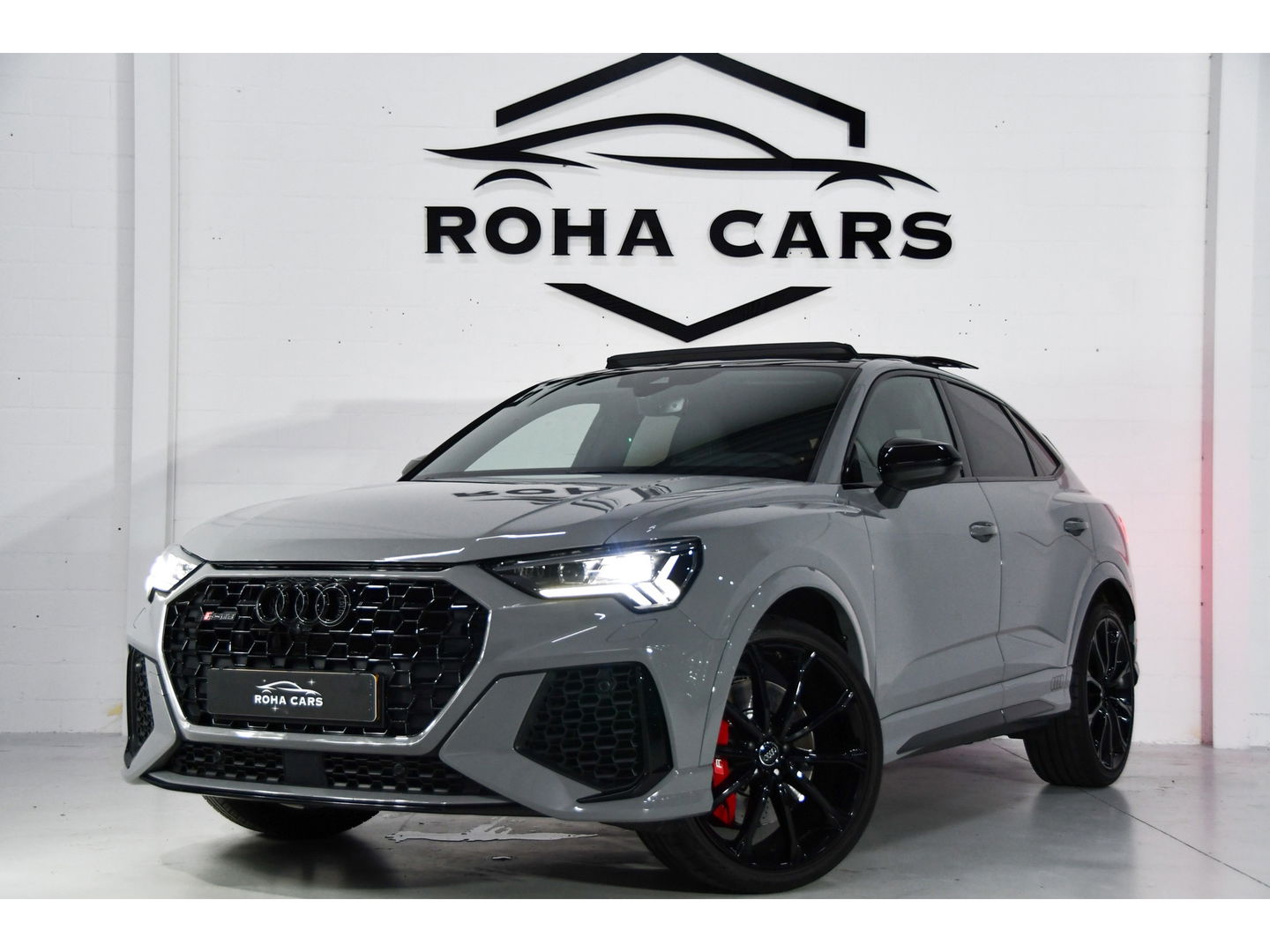 Audi Q3 Sportback 2.5 TFSI RSQ3 Pano*RS Seat*360 Cam*Memory*Sonos