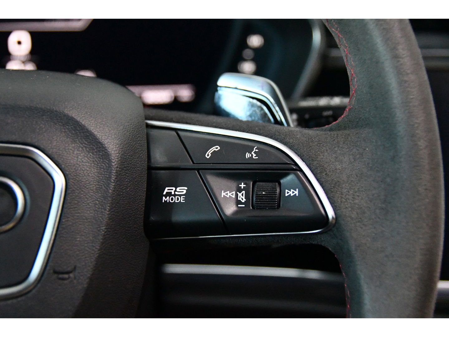 Audi Q3 Sportback 2.5 TFSI RSQ3 Pano*RS Seat*360 Cam*Memory*Sonos