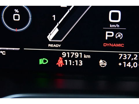 Audi Q3 Sportback 2.5 TFSI RSQ3 Pano*RS Seat*360 Cam*Memory*Sonos