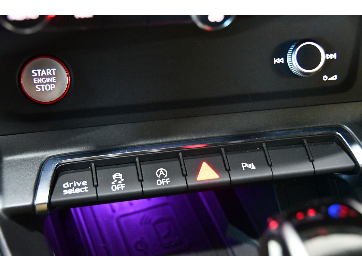 Audi Q3 Sportback 2.5 TFSI RSQ3 Pano*RS Seat*360 Cam*Memory*Sonos