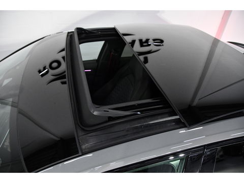 Audi Q3 Sportback 2.5 TFSI RSQ3 Pano*RS Seat*360 Cam*Memory*Sonos