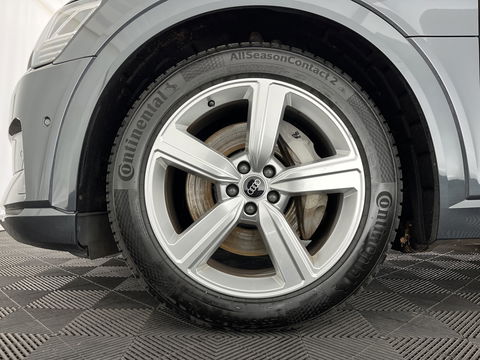 Audi e-tron 55 quattro Advanced edition Plus 95 kWh [3-Fase] {SOH-93%} (INCL-BTW) Aut.*LUXURY-LEATHER | ADAPTIVE-CRUISE | FULL-LED | DIGI-COCKPIT | KEYLESS | MEMORY-PACK | CAMERA | NAVI-FULLMAP | SHIFT-PADDLES | DAB+ | HEATED-COMFORTSEATS | DRIVE-SELECT | 20''AL