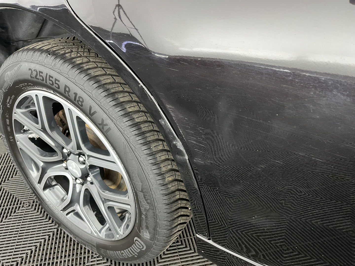 Mitsubishi Outlander 2.0 PHEV Instyle ( Plug-In ) Aut *BROWN-FULL-LEATHER | LED-LIGHTS | NAVI-FULLMAP | KEYLESS | CAMERA | HEATED-COMFORTSEATS | ECC | SHIFT-PADDLES | PDC | CRUISE | PRIVACY-GLASS | DAB | TOWBAR | 18''ALU *