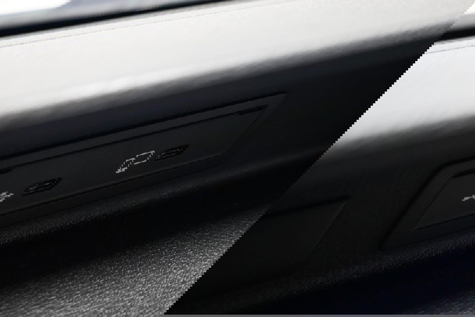 Mercedes-Benz Sprinter bestel 317 1.9 CDI L2H2 RWD