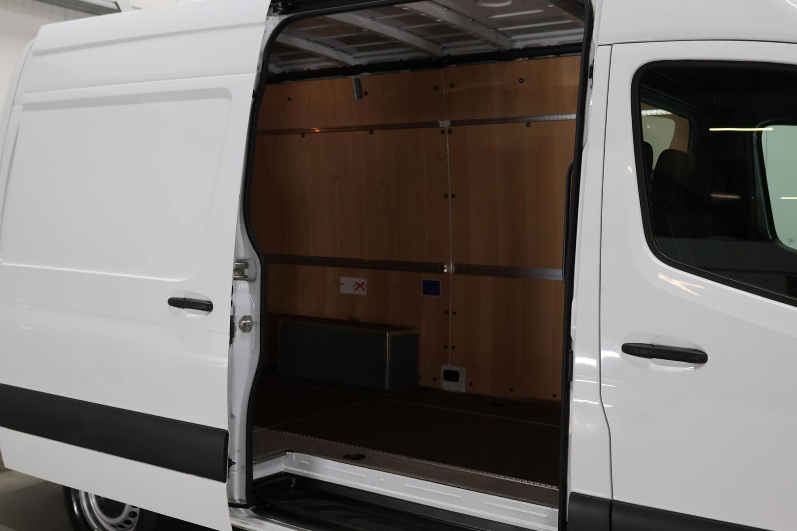 Mercedes-Benz Sprinter bestel 317 1.9 CDI L2H2 RWD