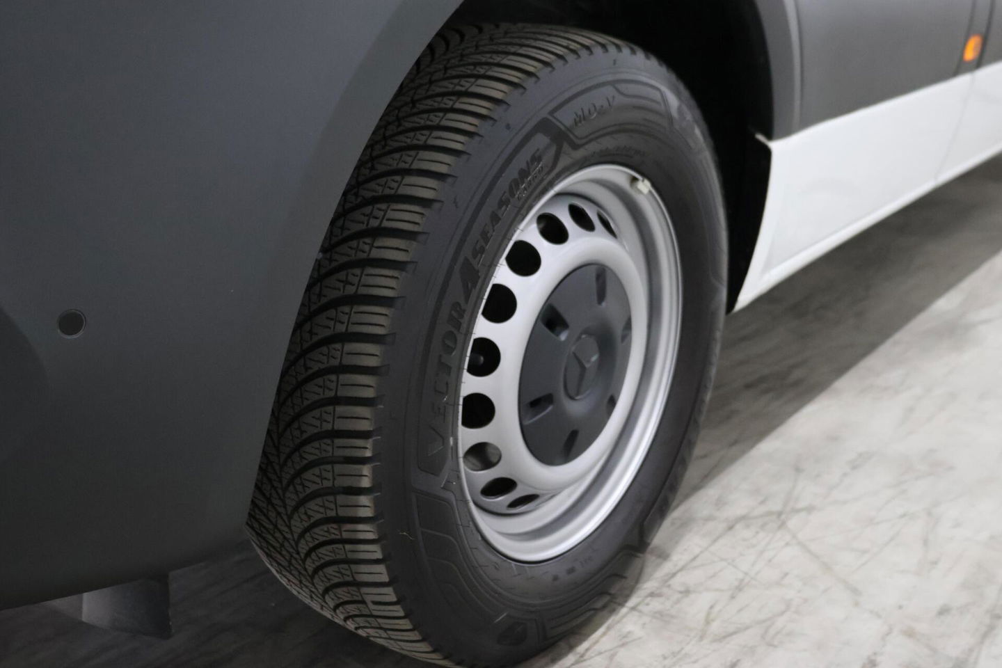 Mercedes-Benz Sprinter bestel 317 1.9 CDI L2H2 RWD