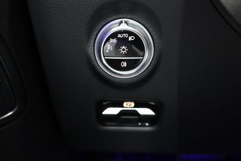 Mercedes-Benz C-Klasse Estate 220 d AMG Line