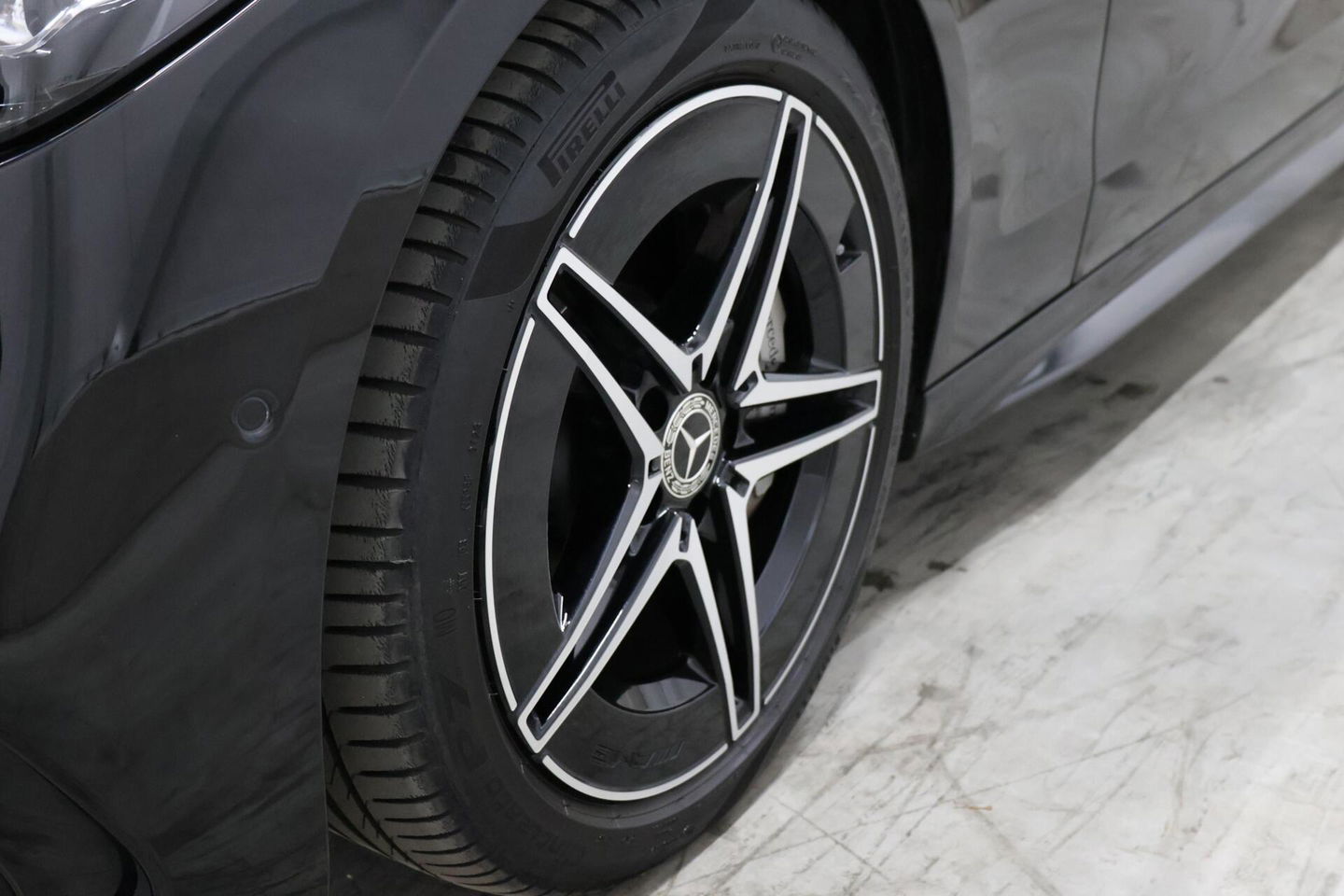 Mercedes-Benz C-Klasse Estate 220 d AMG Line