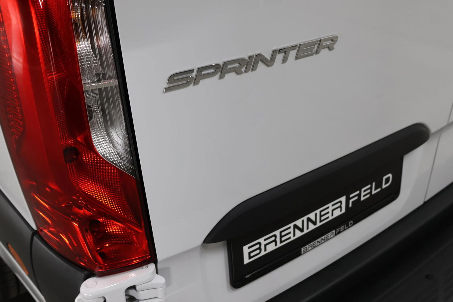 Mercedes-Benz Sprinter bestel 317 1.9 CDI L2H2 RWD