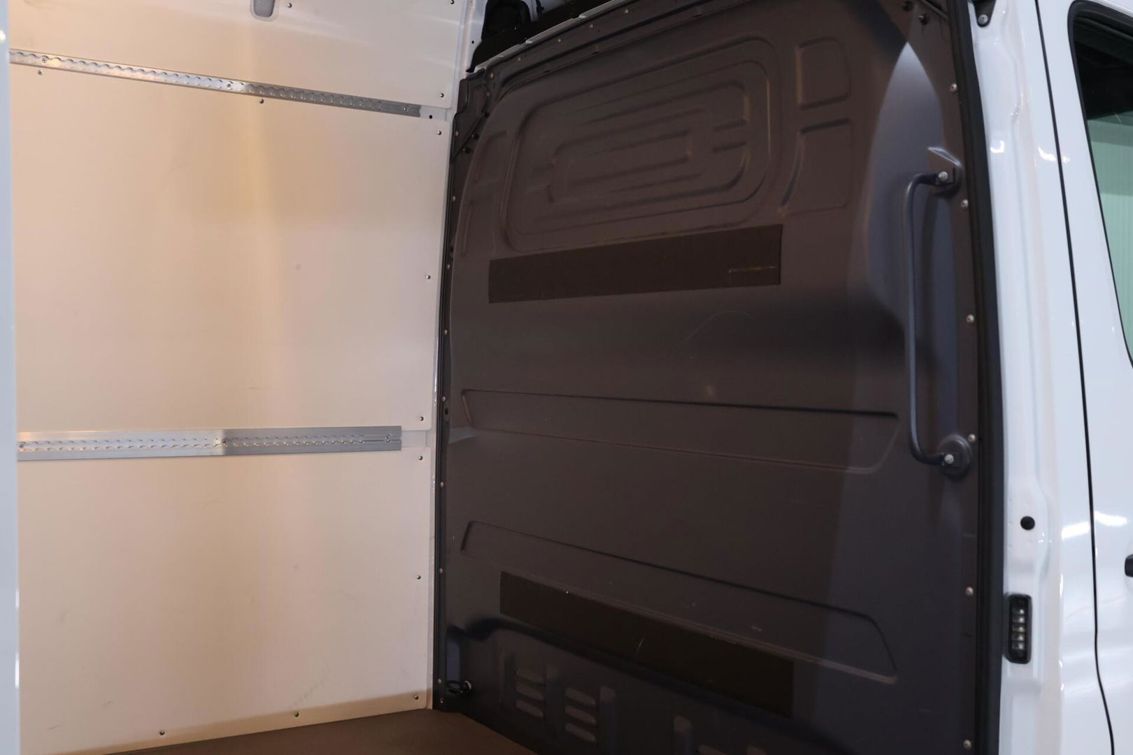 Mercedes-Benz Sprinter bestel 317 1.9 CDI L2H2 RWD