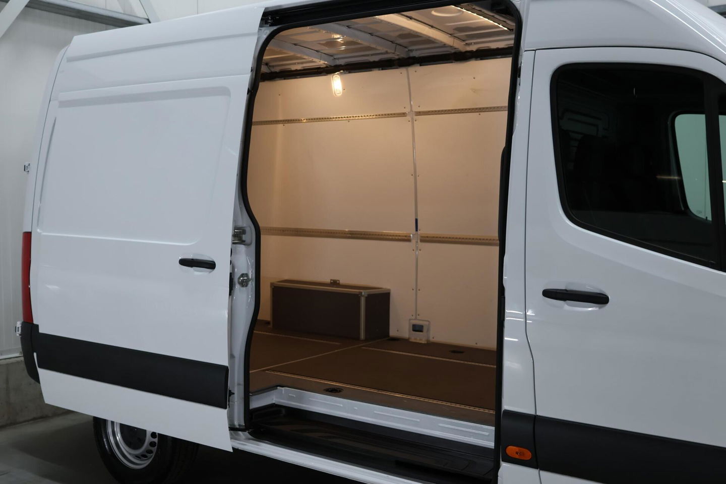 Mercedes-Benz Sprinter bestel 317 1.9 CDI L2H2 RWD
