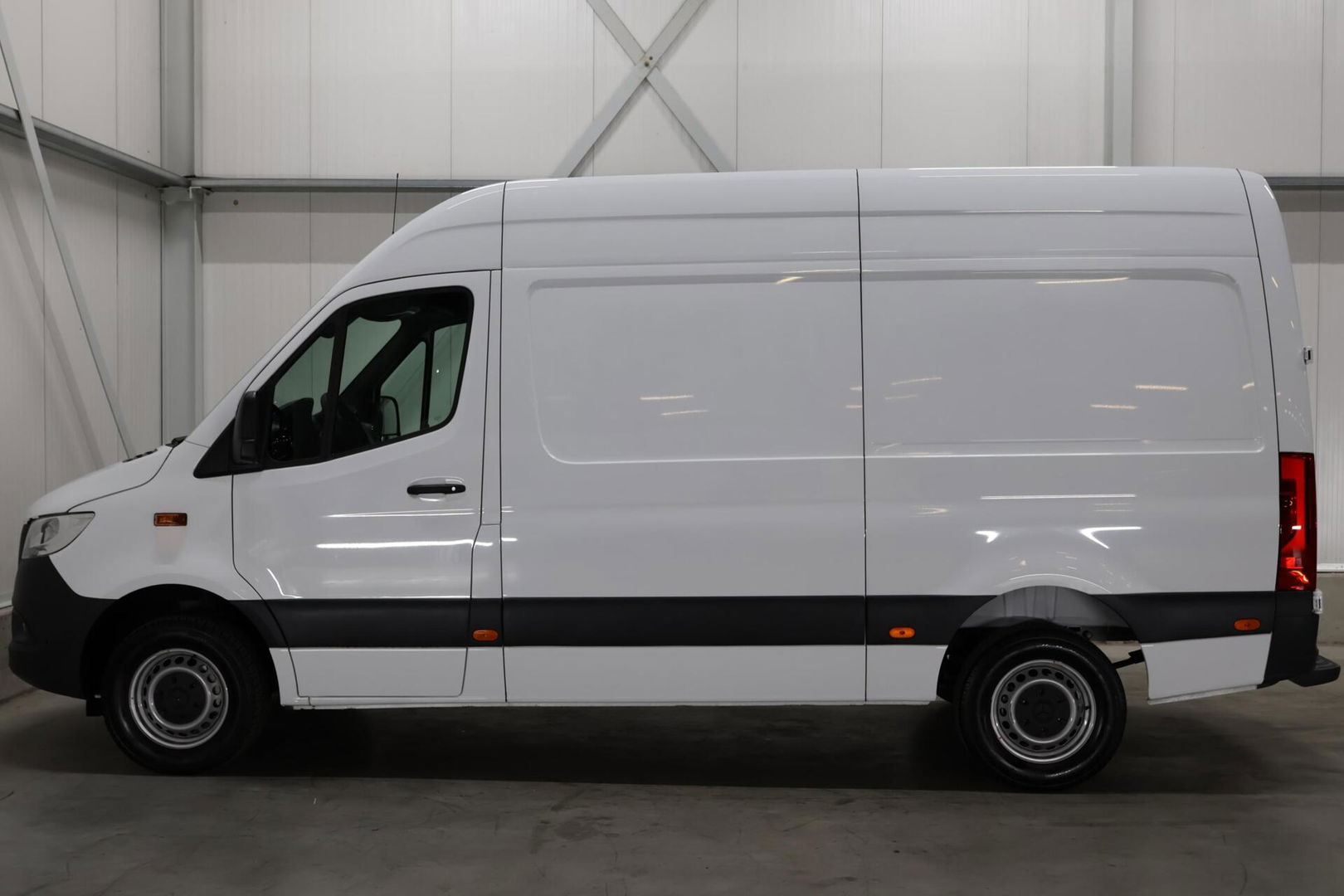 Mercedes-Benz Sprinter bestel 317 1.9 CDI L2H2 RWD