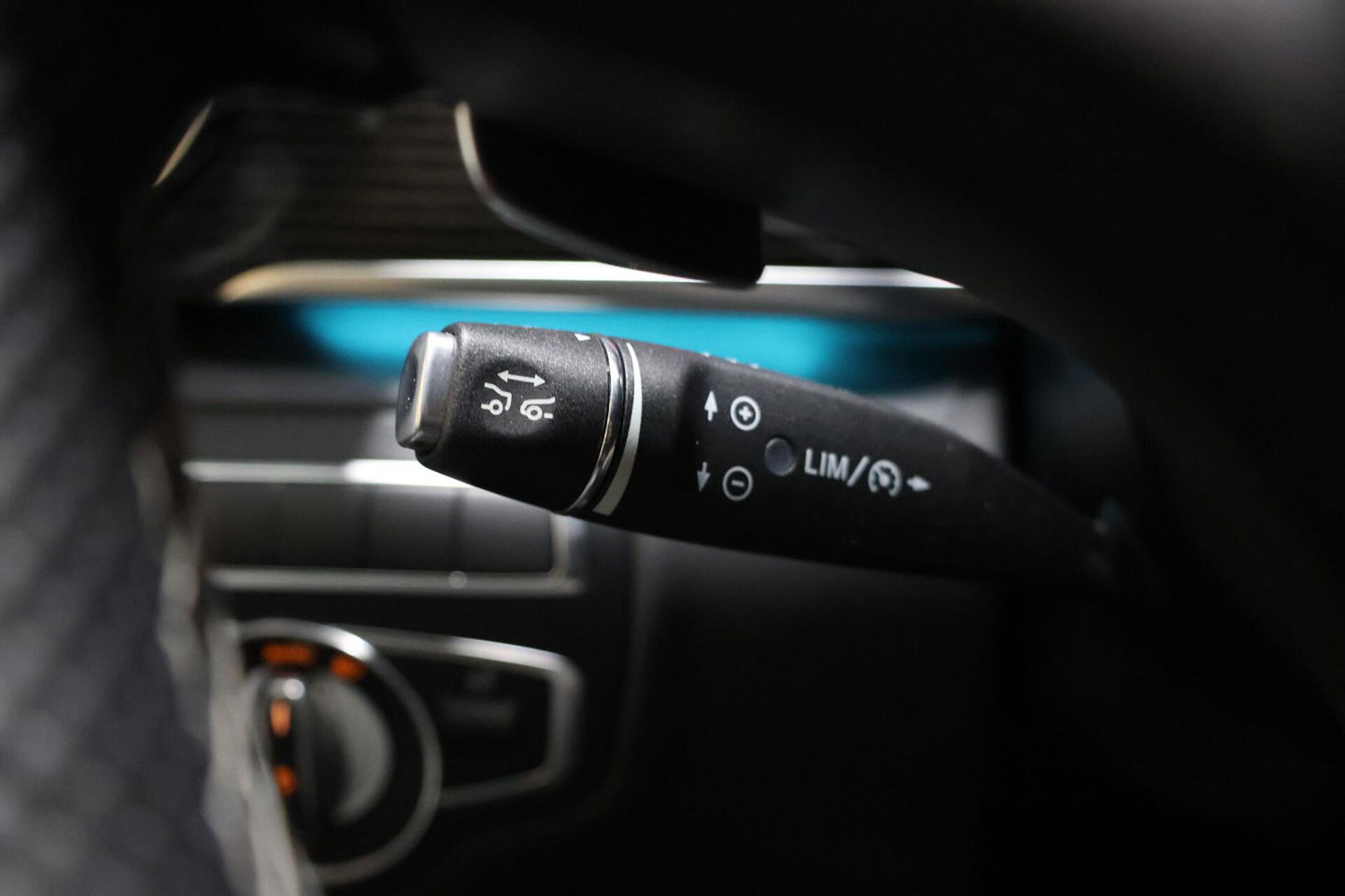 Mercedes-Benz V-Klasse 300d Extra Lang DC Avantgarde Edition