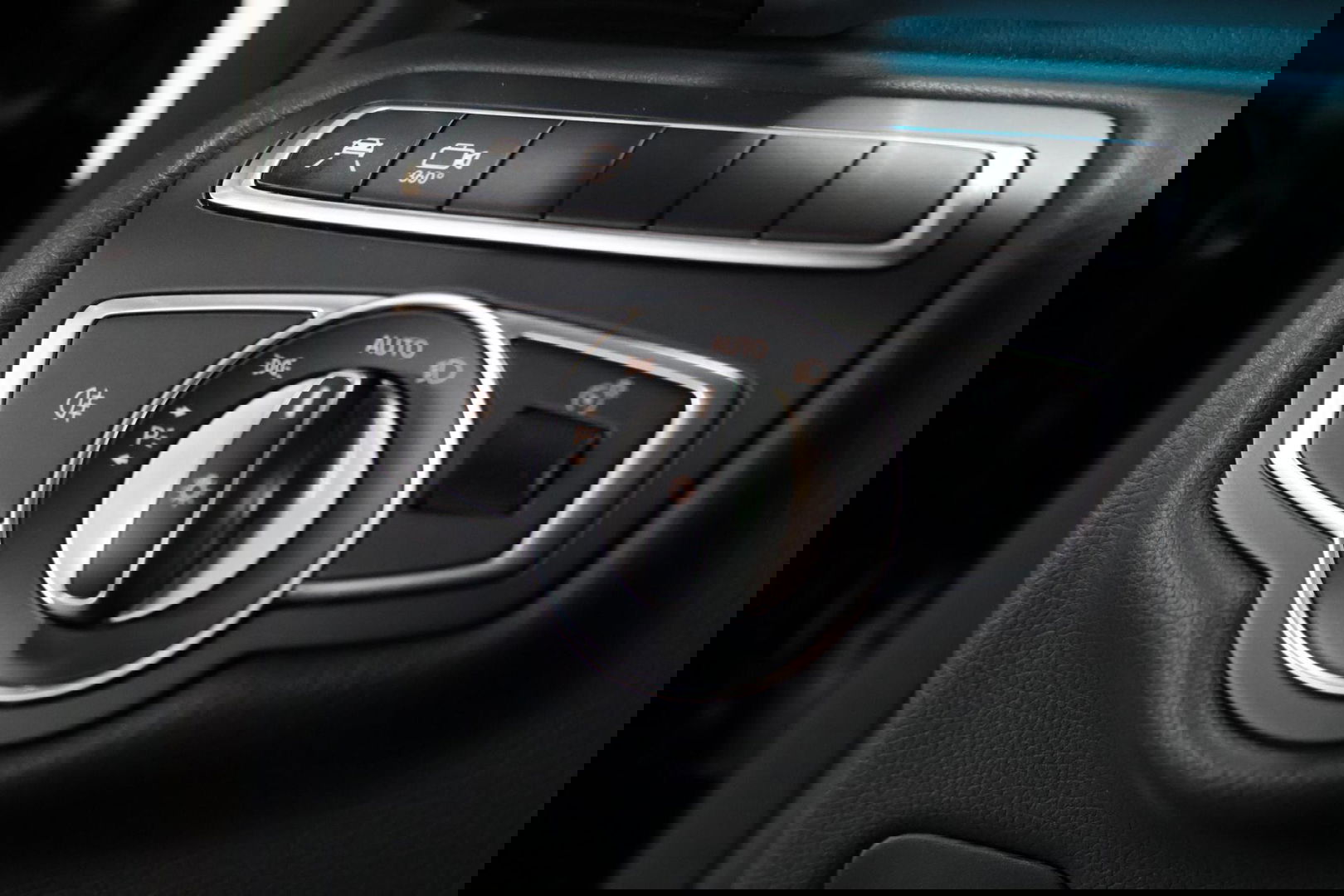 Mercedes-Benz V-Klasse 300d Extra Lang DC Avantgarde Edition