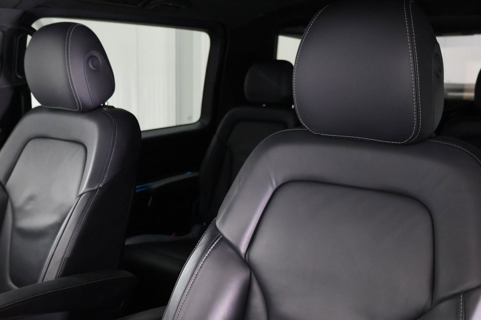 Mercedes-Benz V-Klasse 300d Extra Lang DC Avantgarde Edition