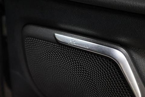 Mercedes-Benz V-Klasse 300d Extra Lang DC Avantgarde Edition