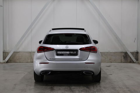 Mercedes-Benz A-Klasse 250 4MATIC Advantage