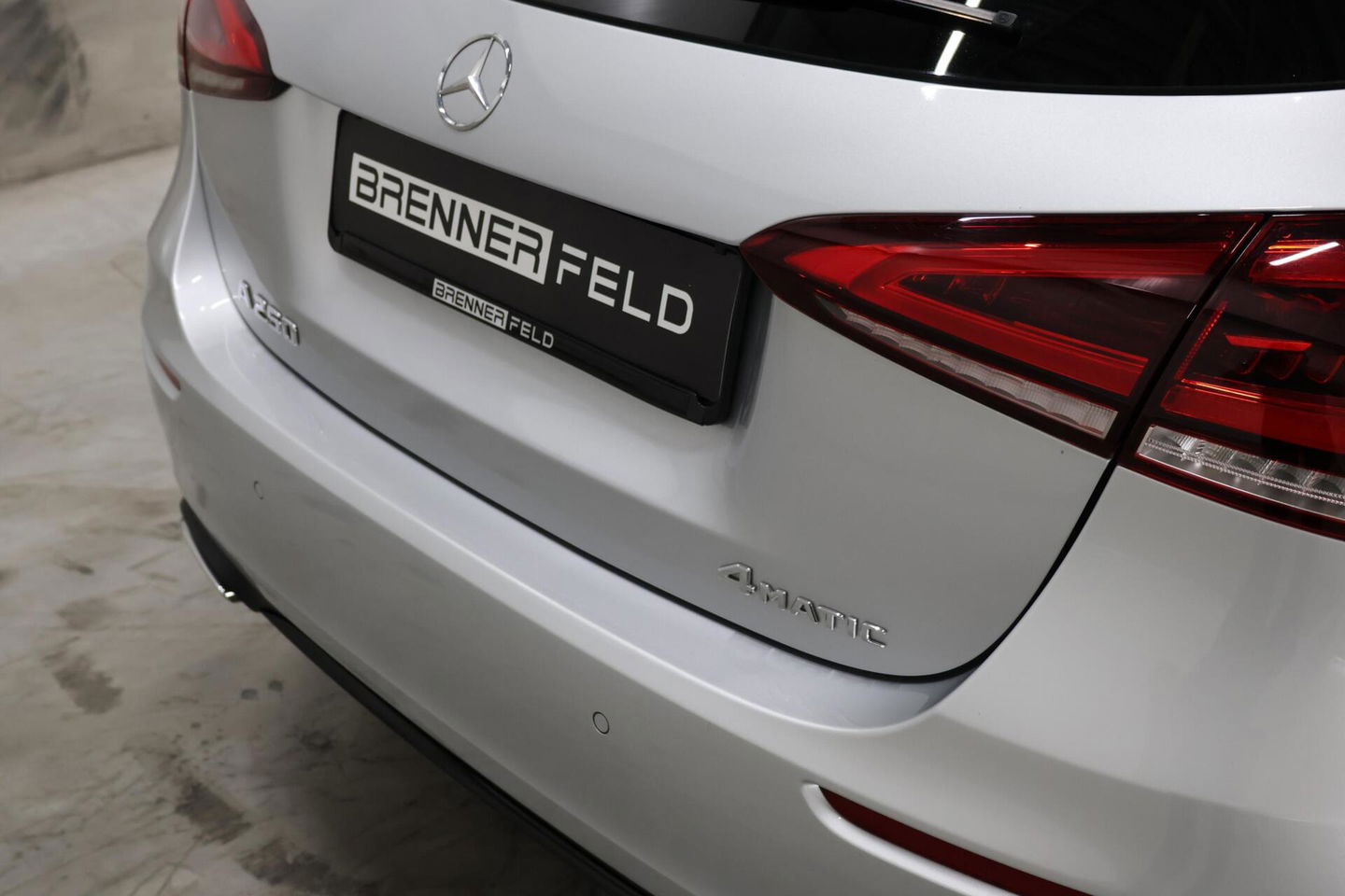 Mercedes-Benz A-Klasse 250 4MATIC Advantage