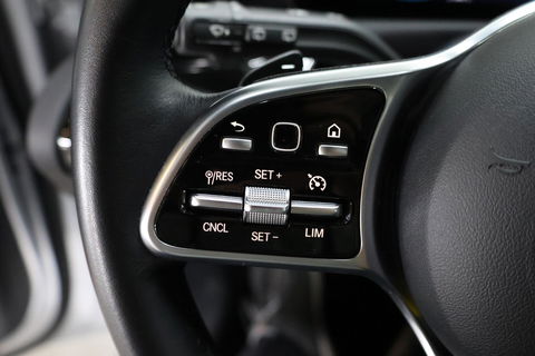 Mercedes-Benz A-Klasse 250 4MATIC Advantage