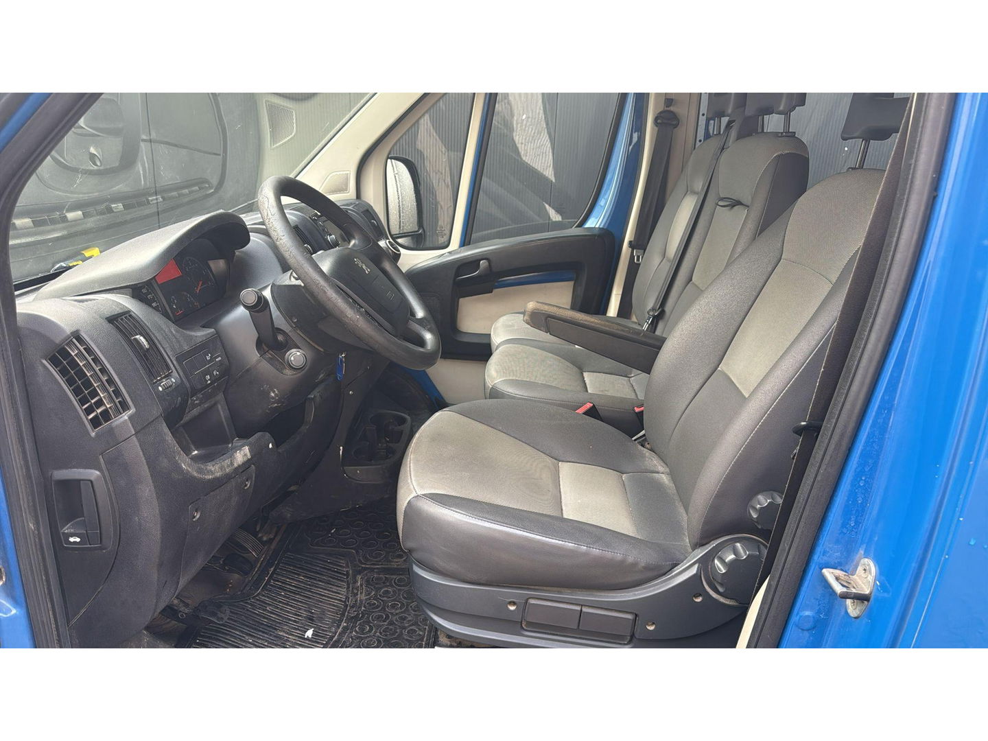 Peugeot Boxer 330 2.0 BlueHDI L2H1 Pro DC Dubbel Cabine Marge EURO6