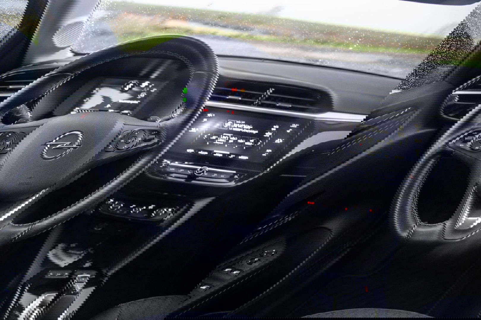 Opel Corsa 1.2 Turbo AUTOMAAT / CARPLAY / CAMERA / DEALER AUTO