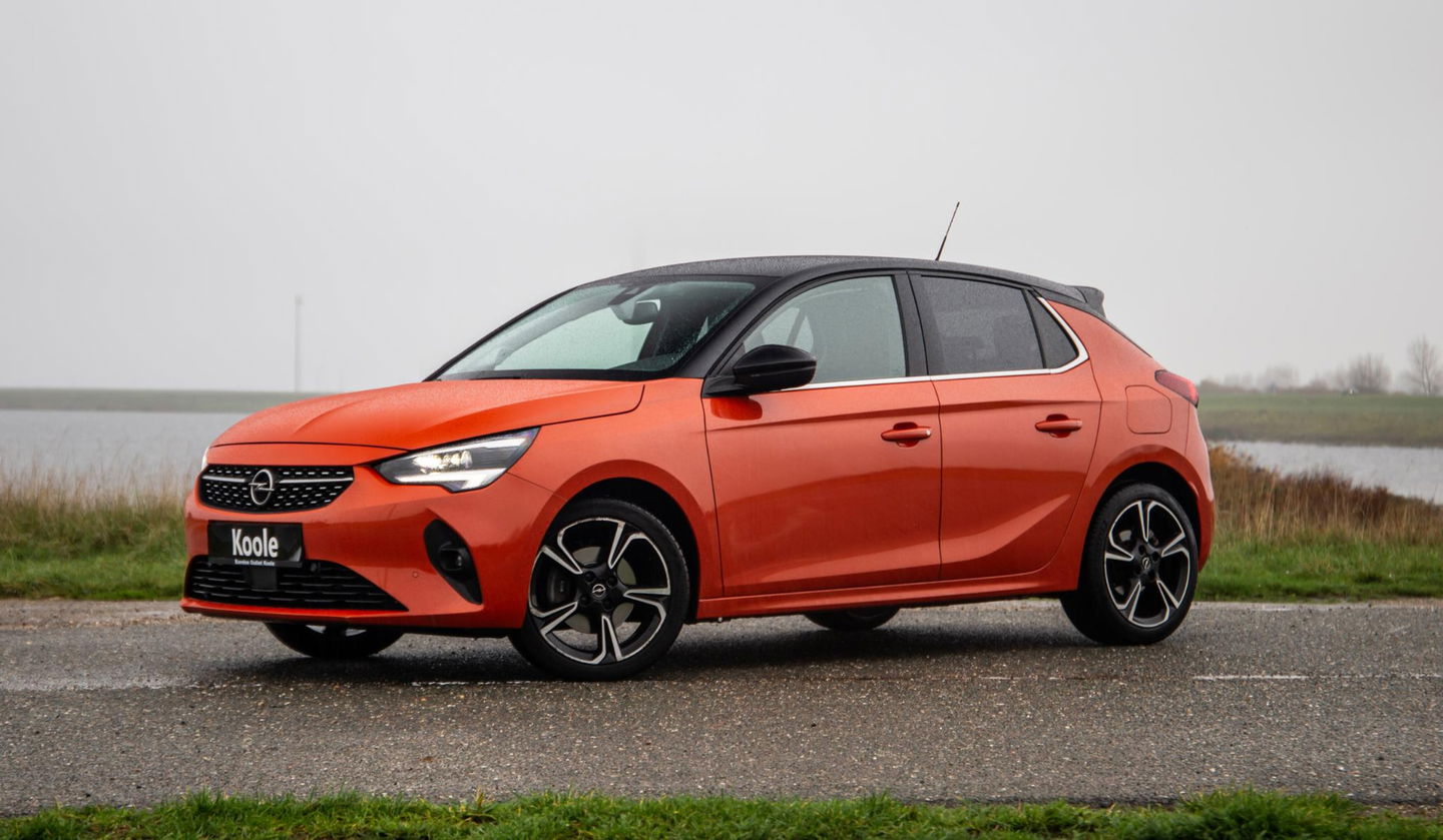 Opel Corsa 1.2 Turbo AUTOMAAT / CARPLAY / CAMERA / DEALER AUTO