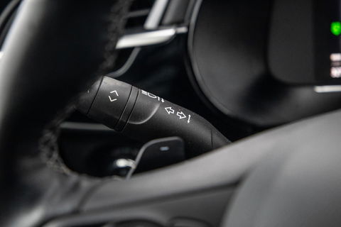 Opel Corsa 1.2 Turbo AUTOMAAT / CARPLAY / CAMERA / DEALER AUTO