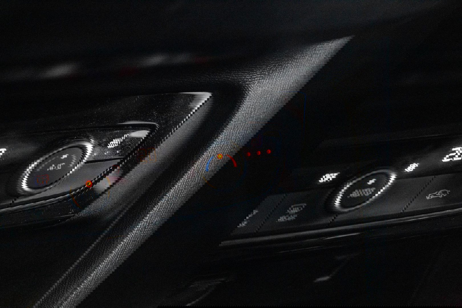 Opel Corsa 1.2 Turbo AUTOMAAT / CARPLAY / CAMERA / DEALER AUTO