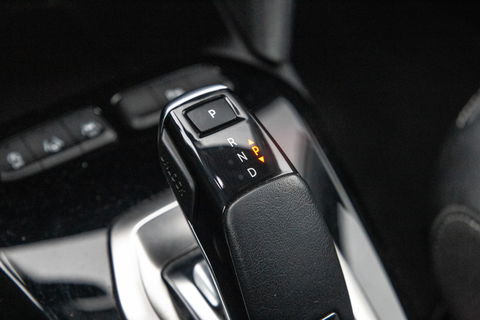 Opel Corsa 1.2 Turbo AUTOMAAT / CARPLAY / CAMERA / DEALER AUTO