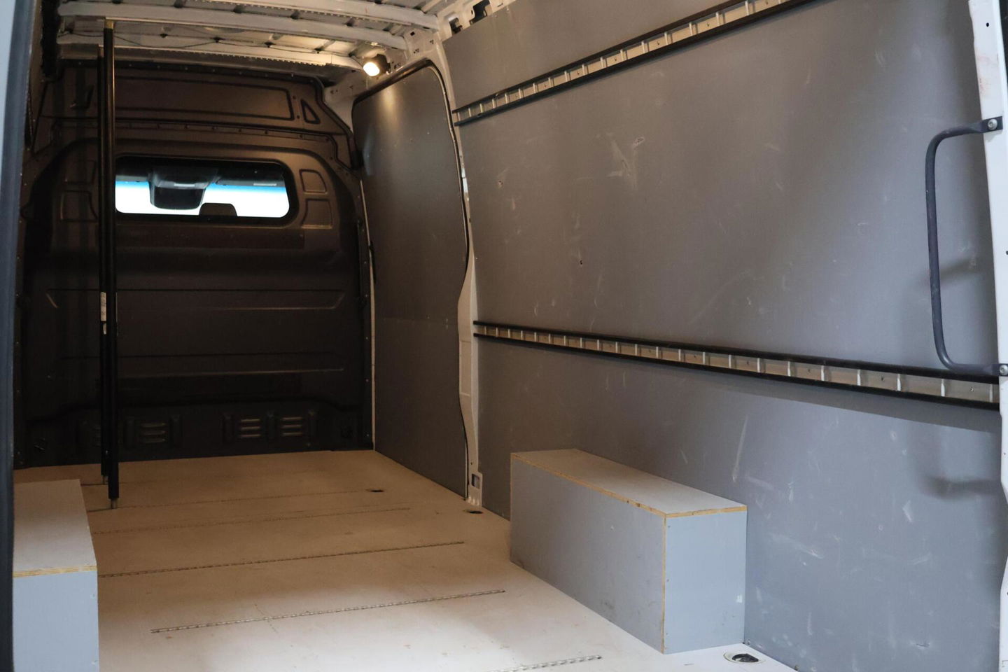 Mercedes-Benz Sprinter bestel 319 1.9 CDI L3H2 RWD