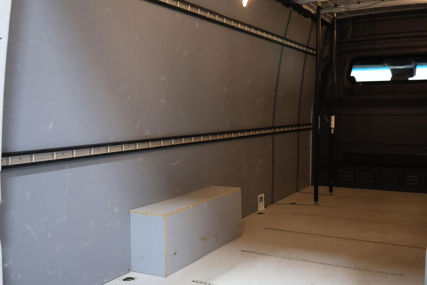 Mercedes-Benz Sprinter bestel 319 1.9 CDI L3H2 RWD