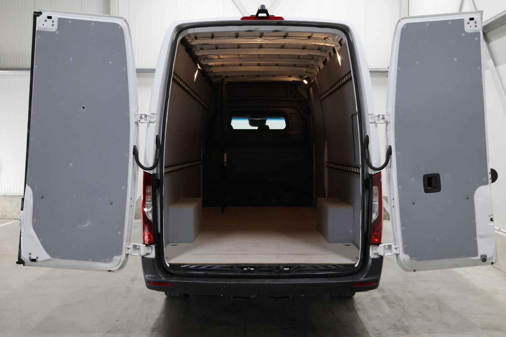 Mercedes-Benz Sprinter bestel 319 1.9 CDI L3H2 RWD