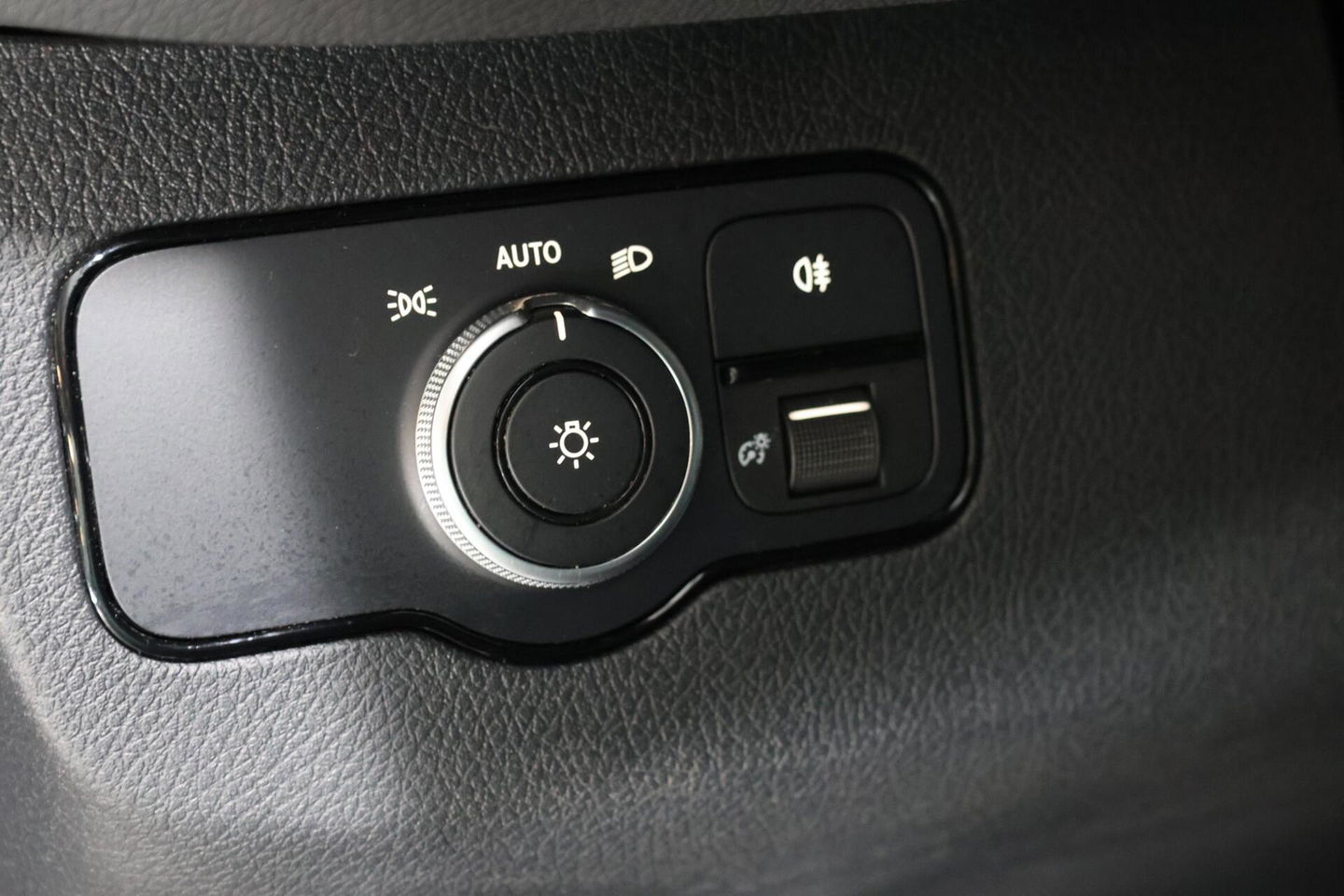 Mercedes-Benz Sprinter bestel 319 1.9 CDI L3H2 RWD