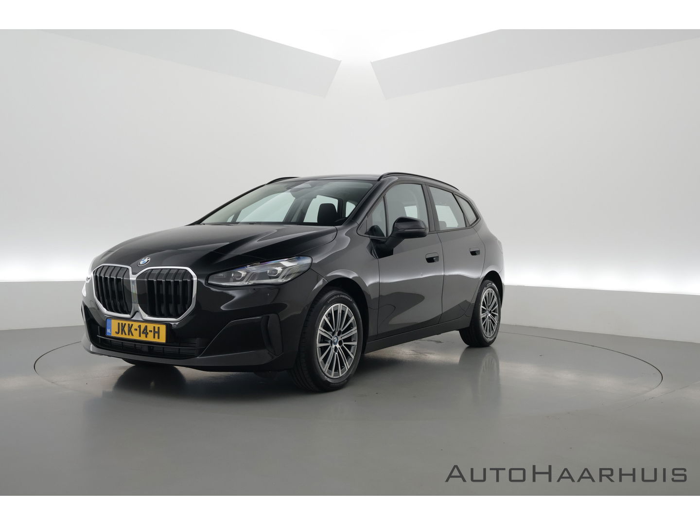 BMW 2 Serie Active Tourer 220i | Navi | Camera | Stoelverw. | Apple CarPlay | Cruise | 17''
