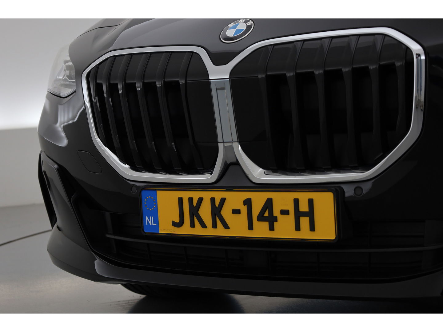 BMW 2 Serie Active Tourer 220i | Navi | Camera | Stoelverw. | Apple CarPlay | Cruise | 17''