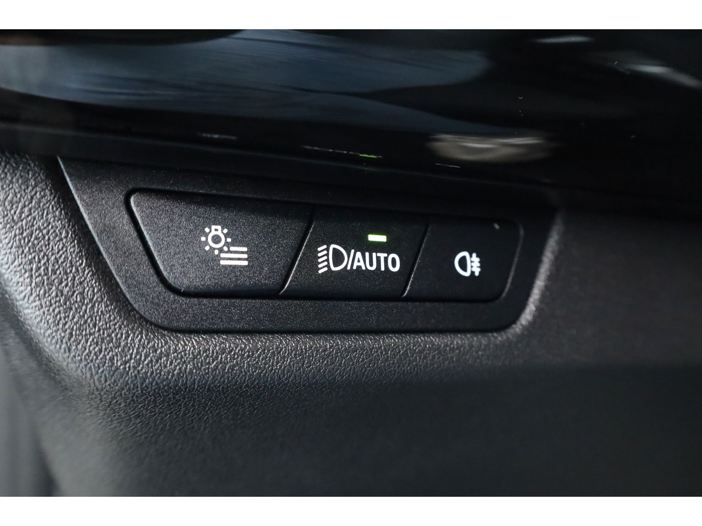 BMW 2 Serie Active Tourer 220i | Navi | Camera | Stoelverw. | Apple CarPlay | Cruise | 17''