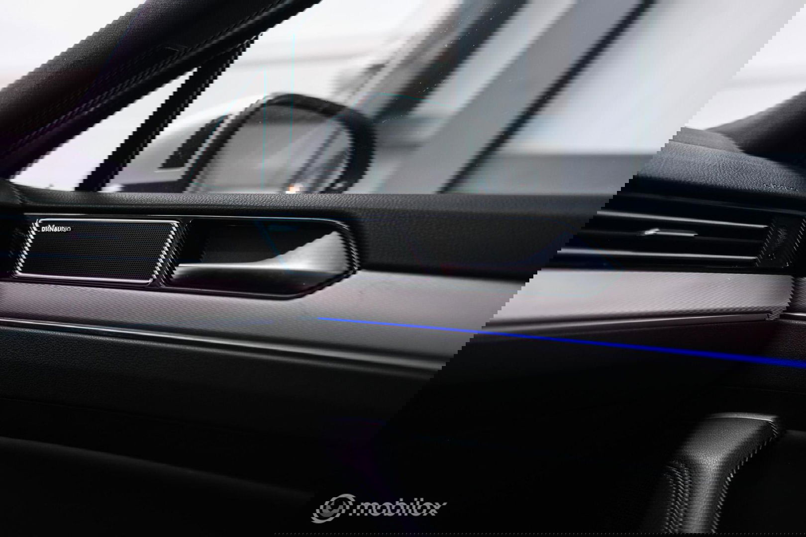 Volkswagen Passat Variant 1.4 TSI GTE Highline | Virtual cockpit | Panoramadak | Trekhaak | Leder | Dynaudio | NL auto NAP | rijklaarprijs |