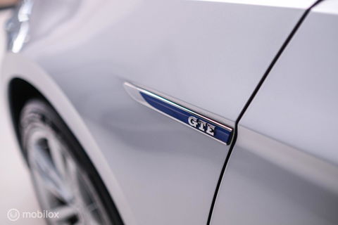 Volkswagen Passat Variant 1.4 TSI GTE Highline | Virtual cockpit | Panoramadak | Trekhaak | Leder | Dynaudio | NL auto NAP | rijklaarprijs |