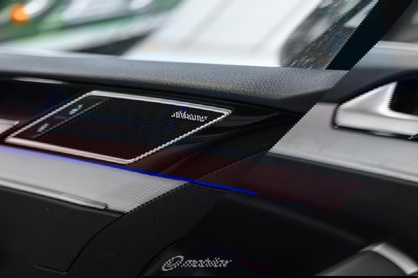 Volkswagen Passat Variant 1.4 TSI GTE Highline | Virtual cockpit | Panoramadak | Trekhaak | Leder | Dynaudio | NL auto NAP | rijklaarprijs |