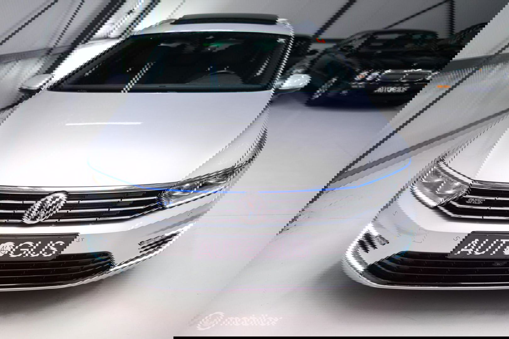 Volkswagen Passat Variant 1.4 TSI GTE Highline | Virtual cockpit | Panoramadak | Trekhaak | Leder | Dynaudio | NL auto NAP | rijklaarprijs |